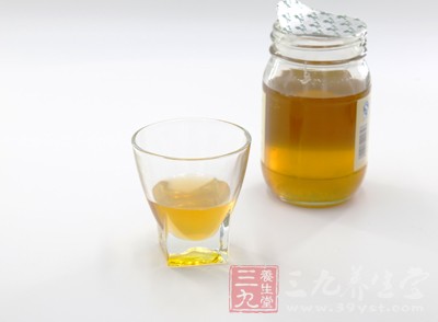 蜂蜜有擴張冠狀動脈和營養心肌的作用